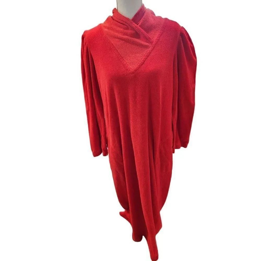 Vintage 70s Red Pullover Housecoat Terrycloth Robe M Pockets Coverup